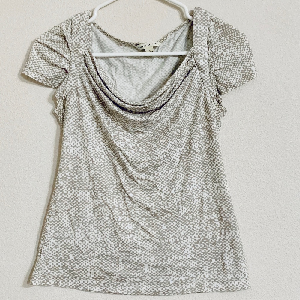 Banana Republic patterned short sleeve top